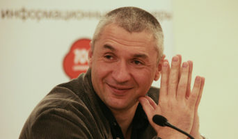 «Ночной сеанс» с Ренатой Литвиновой