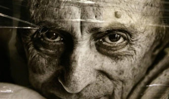 Нас некому даже пожалеть!